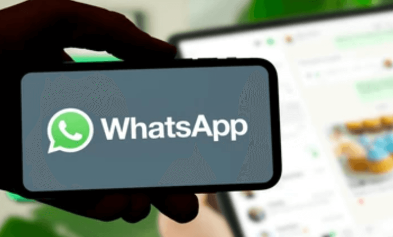 How to Log into WhatsApp Web on a Public Computer Safely