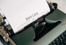 reviewing untrustworthy content quality